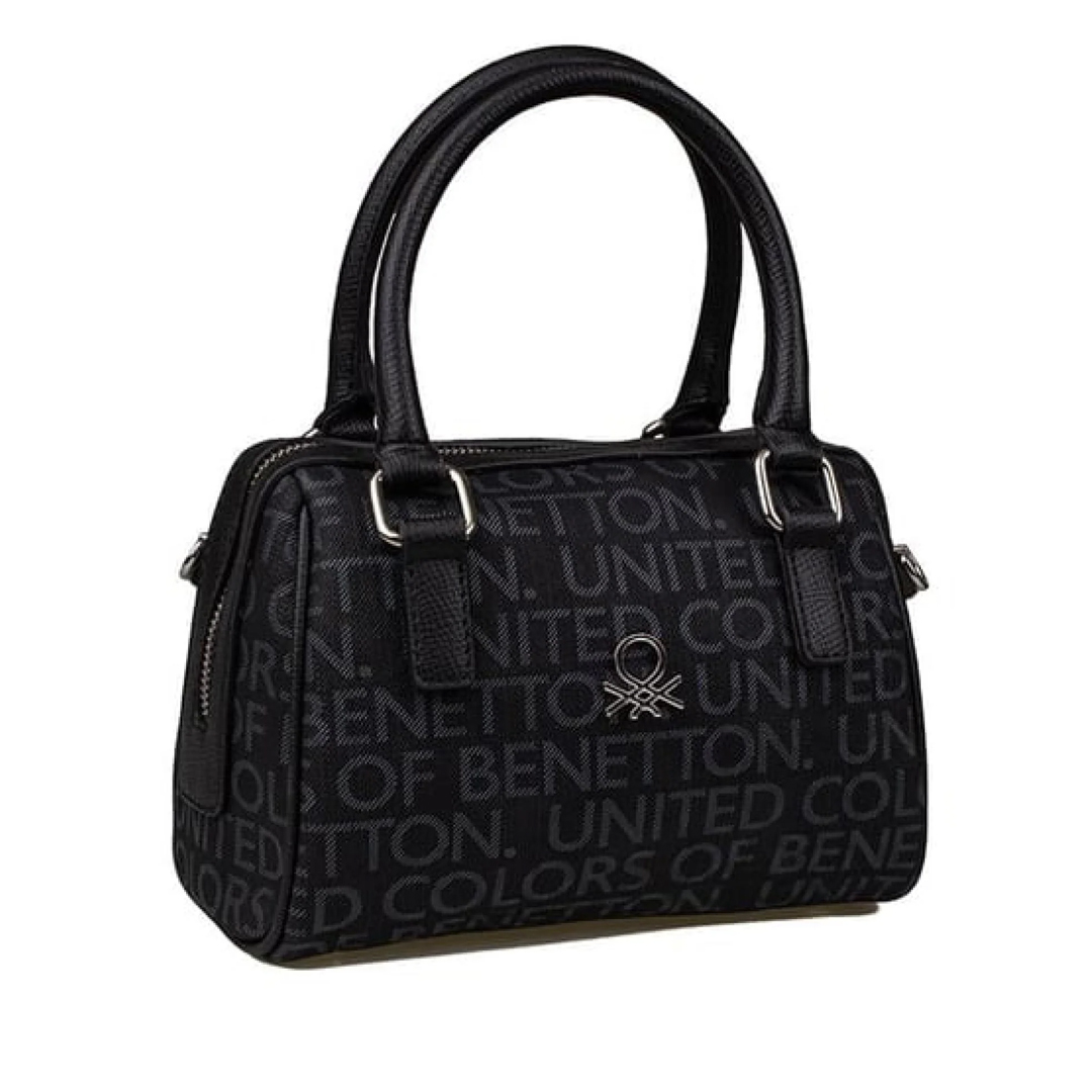 Benetton Bnt 1613 Monogram Eskitme Kol Çantası Siyah Benetton Bnt 1613 Monogram Eskitme Kol Çantası Siyah