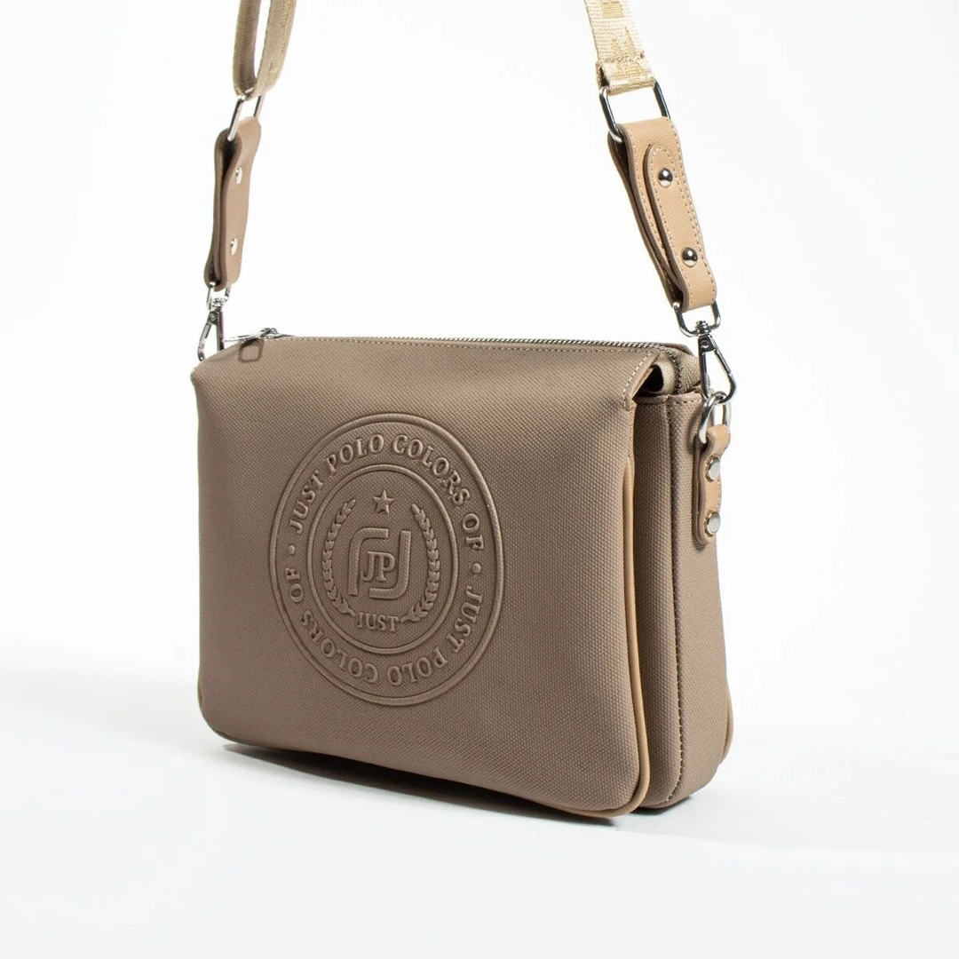 Just Polo Kadın Üç Bölmeli Lakoste Kumaş Çapraz ve Omuz Çantası Kum Just Polo Kadın Üç Bölmeli Lakoste Kumaş Çapraz ve Omuz Çantası Kum